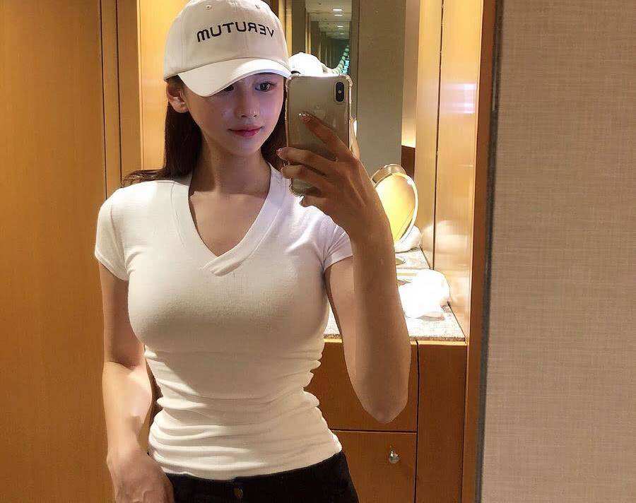 凤凰娱乐彩票官方版app网址截图